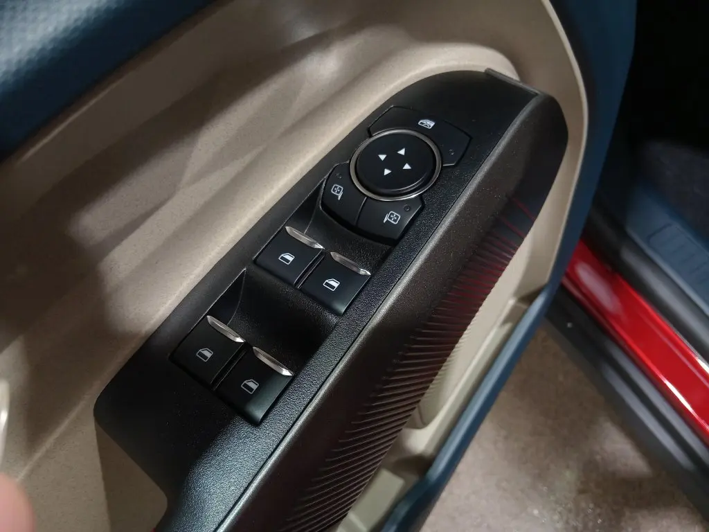 2026 Ford Maverick - $37,297