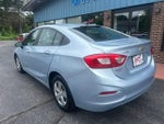 2017 Cruze Thumbnail 7
