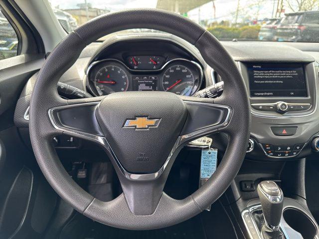 2019 Chevrolet Cruze - $11,495