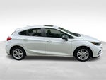 2017 Cruze Thumbnail 6