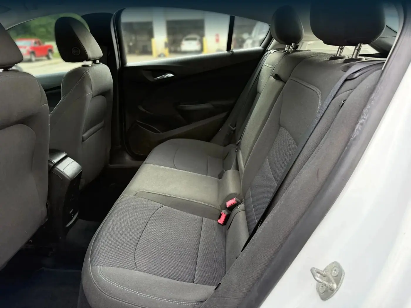 2018 Chevrolet Cruze - $5,351