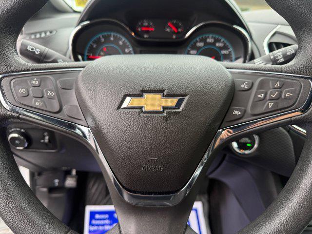 2018 Chevrolet Cruze - $12,590