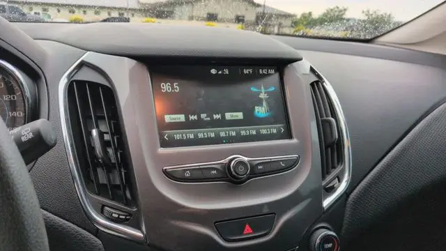 2018 Chevrolet Cruze LT Auto