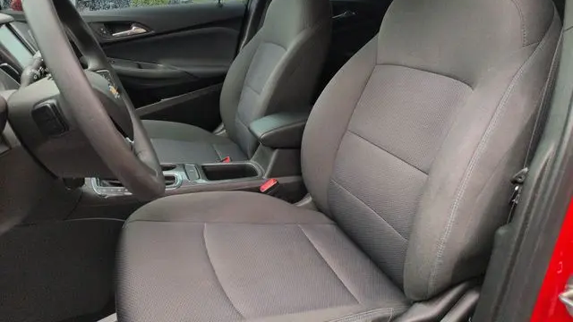 2018 Chevrolet Cruze LT Auto