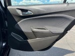 2017 Cruze Thumbnail 23