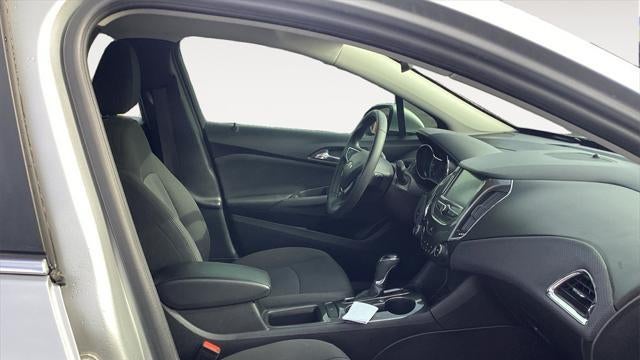 2018 Chevrolet Cruze LT Auto