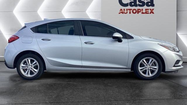 2018 Chevrolet Cruze LT Auto