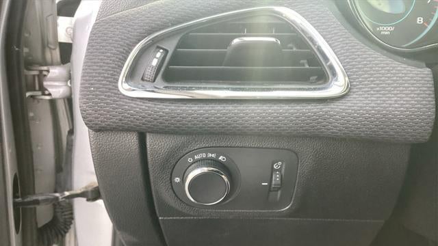 2018 Chevrolet Cruze LT Auto