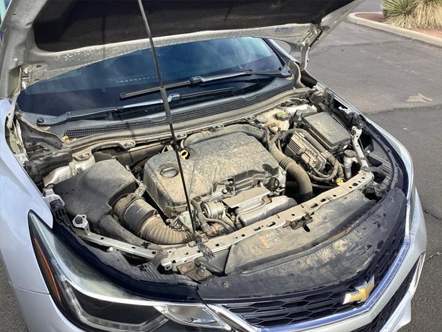 2018 Chevrolet Cruze - $14,500
