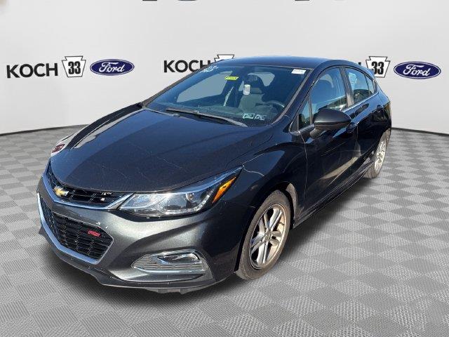 2018 Chevrolet Cruze - $10,999