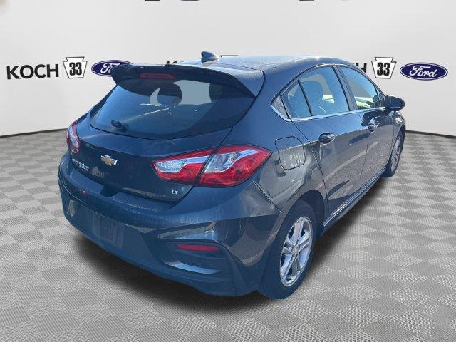 2018 Chevrolet Cruze - $10,999