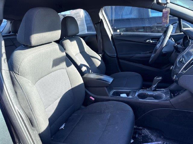 2018 Chevrolet Cruze - $10,999