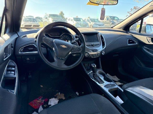 2018 Chevrolet Cruze - $10,999