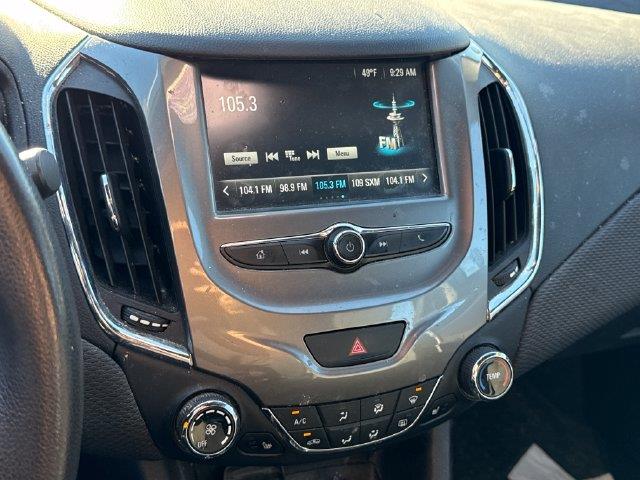2018 Chevrolet Cruze - $10,999
