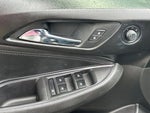 2017 Cruze Thumbnail 19