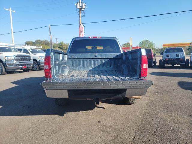 2009 Chevrolet Silverado - $15,082