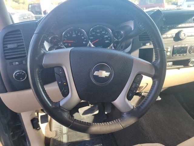 2009 Chevrolet Silverado - $15,082