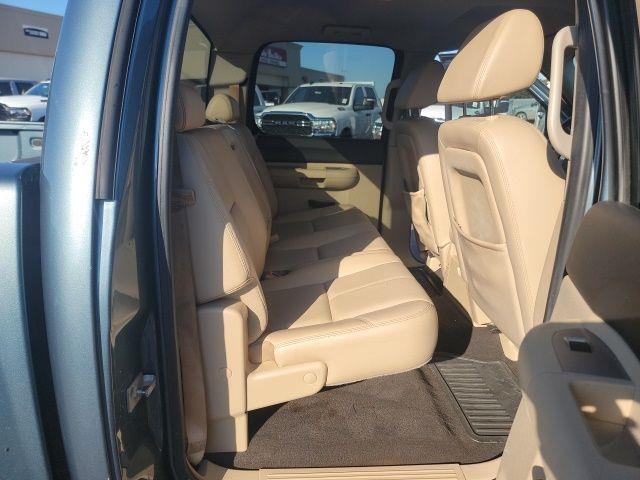 2009 Chevrolet Silverado - $15,082