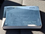 2025 Silverado 1500 Thumbnail 26