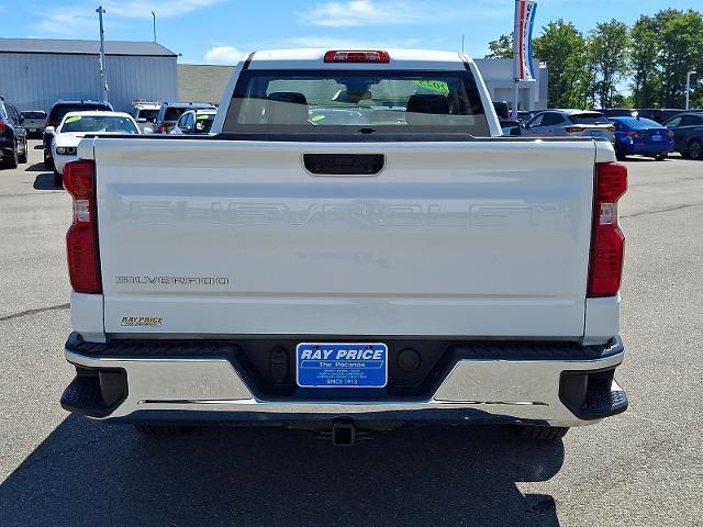 2025 Chevrolet Silverado - $31,880