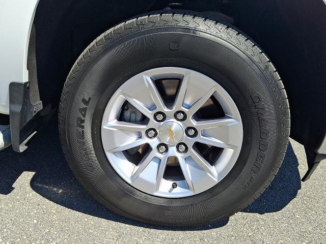 2025 Chevrolet Silverado - $31,880