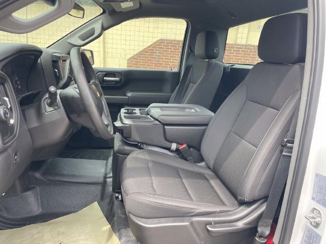 2025 Chevrolet Silverado - $34,900