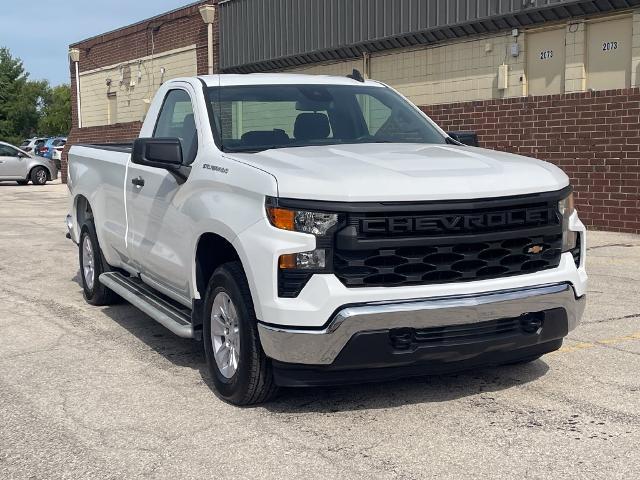 2025 Chevrolet Silverado - $35,900