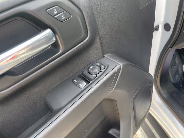 2025 Chevrolet Silverado - $35,900