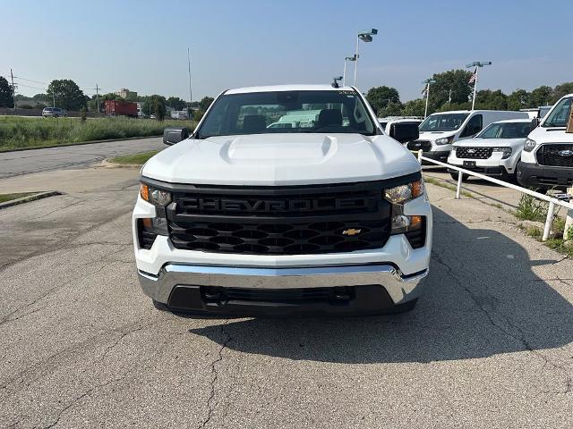 2025 Chevrolet Silverado - $35,900