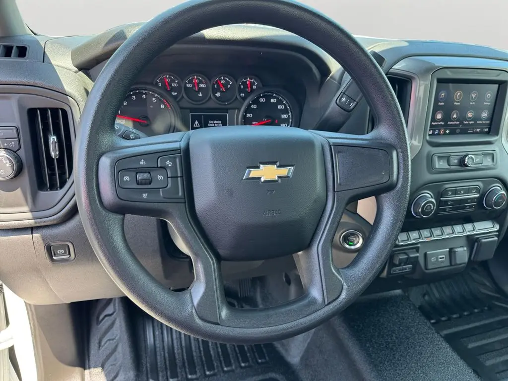 2025 Chevrolet Silverado - $29,500