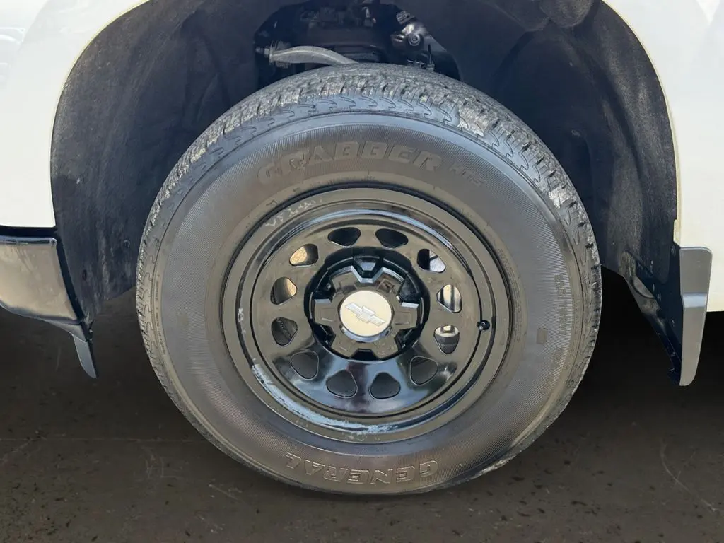 2025 Chevrolet Silverado - $29,500