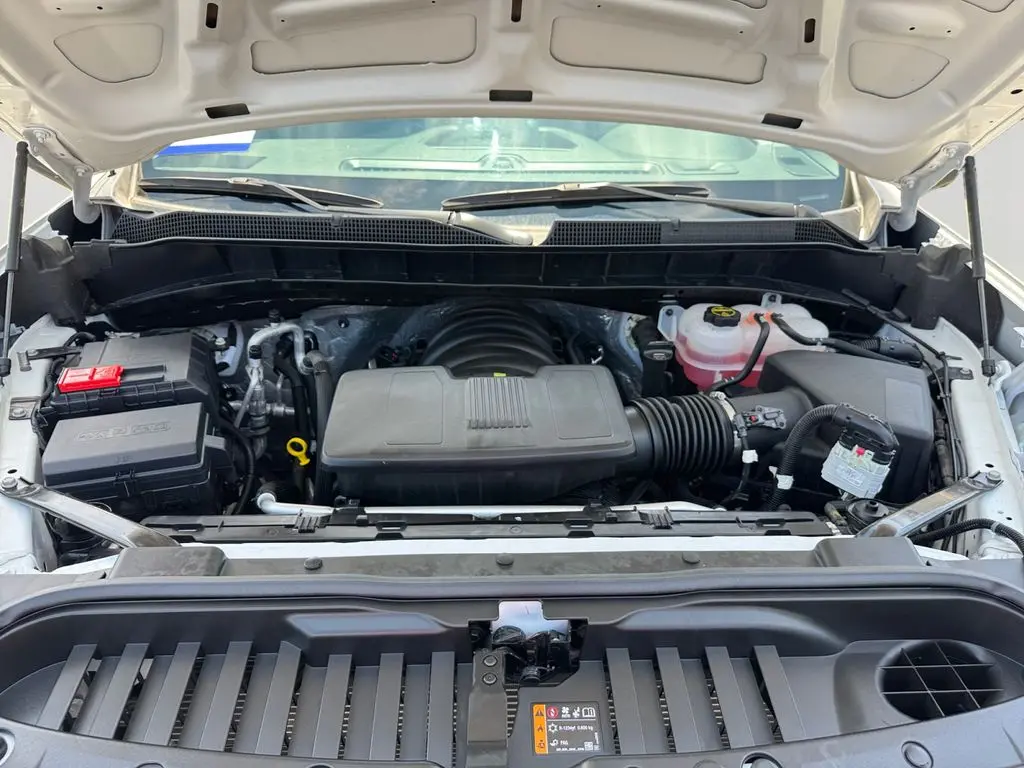 2025 Chevrolet Silverado - $29,500