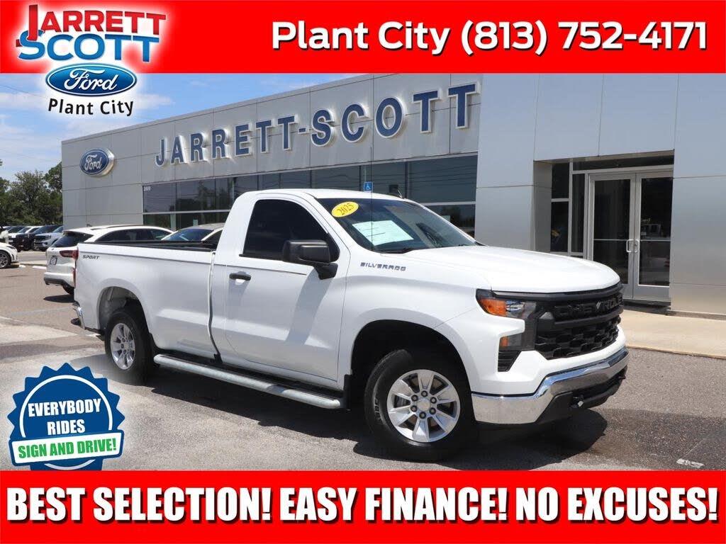 2025 Chevrolet Silverado - $29,989