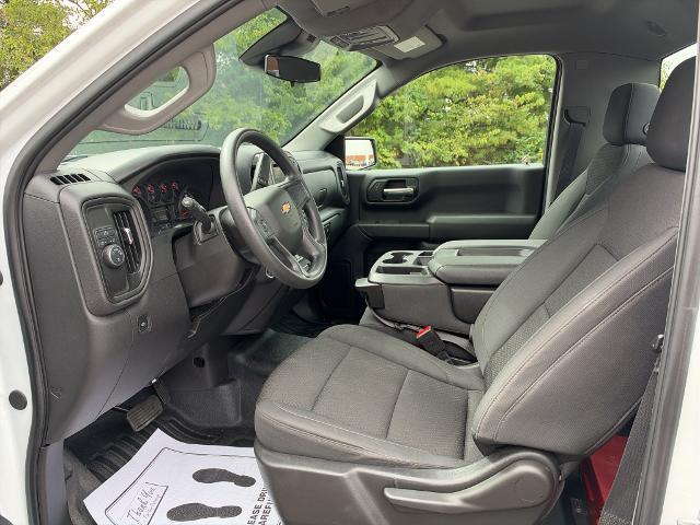 2025 Chevrolet Silverado - $32,995