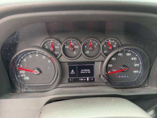 2025 Chevrolet Silverado - $32,995