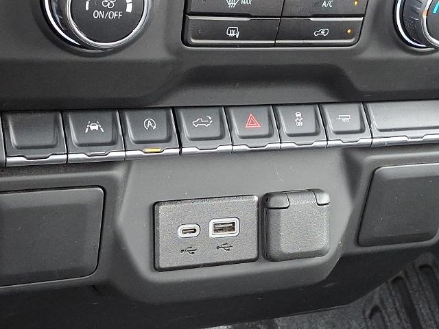 2025 Chevrolet Silverado - $35,995