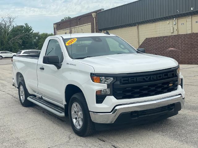 2025 Chevrolet Silverado - $35,900