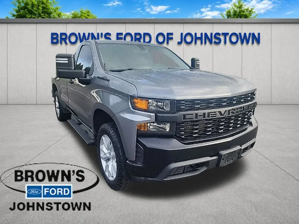 2020 Chevrolet Silverado - $22,995