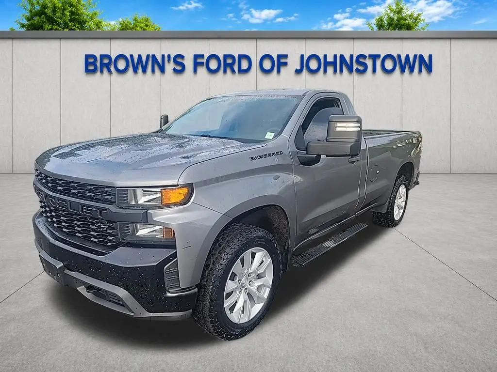 2020 Chevrolet Silverado - $22,995
