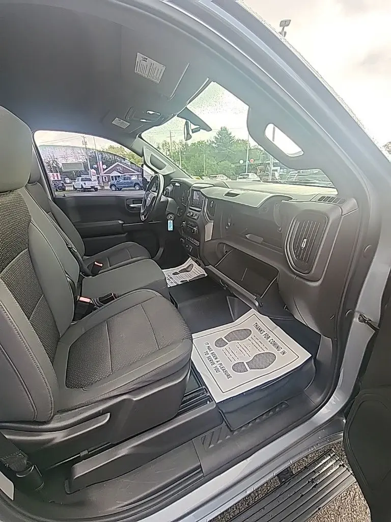 2020 Chevrolet Silverado - $22,995