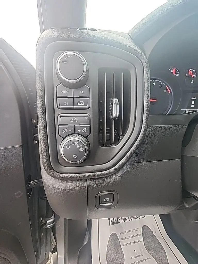 2020 Chevrolet Silverado - $22,995