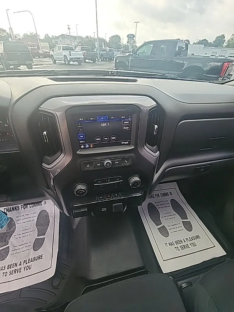 2020 Chevrolet Silverado - $22,995