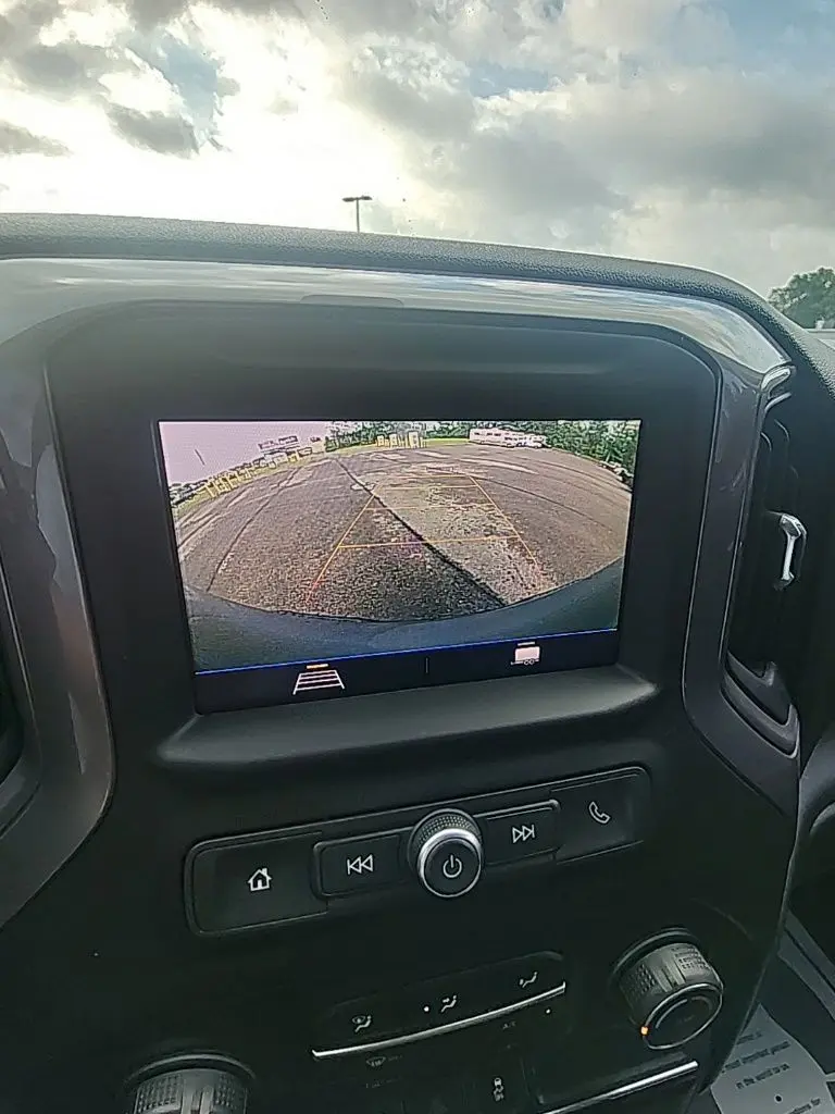 2020 Chevrolet Silverado - $22,995