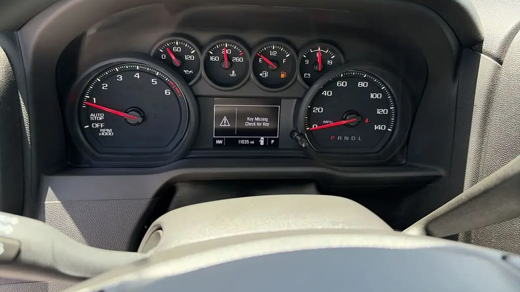 2023 Chevrolet Silverado 1500 Custom