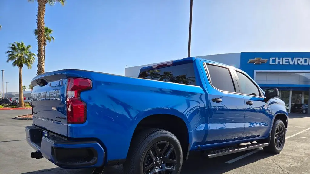 2024 Chevrolet Silverado 1500 Custom