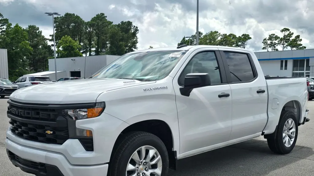 2026 Chevrolet Silverado 1500 Custom