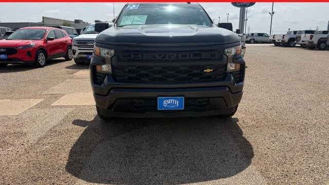 2023 Chevrolet Silverado 1500 Custom