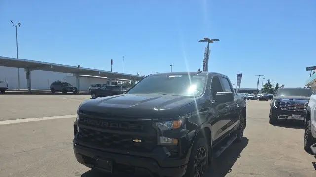 2023 Chevrolet Silverado 1500 Custom