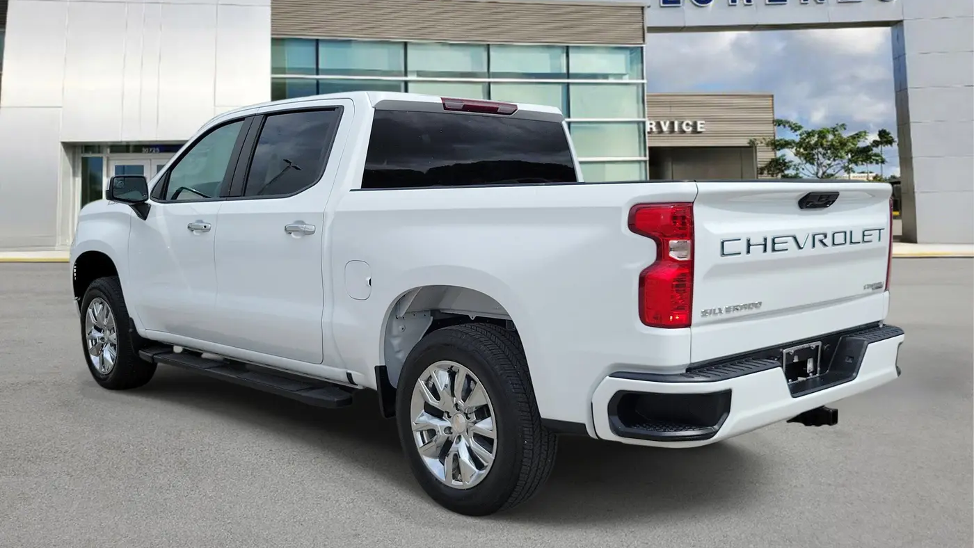 2024 Chevrolet Silverado 1500 Custom