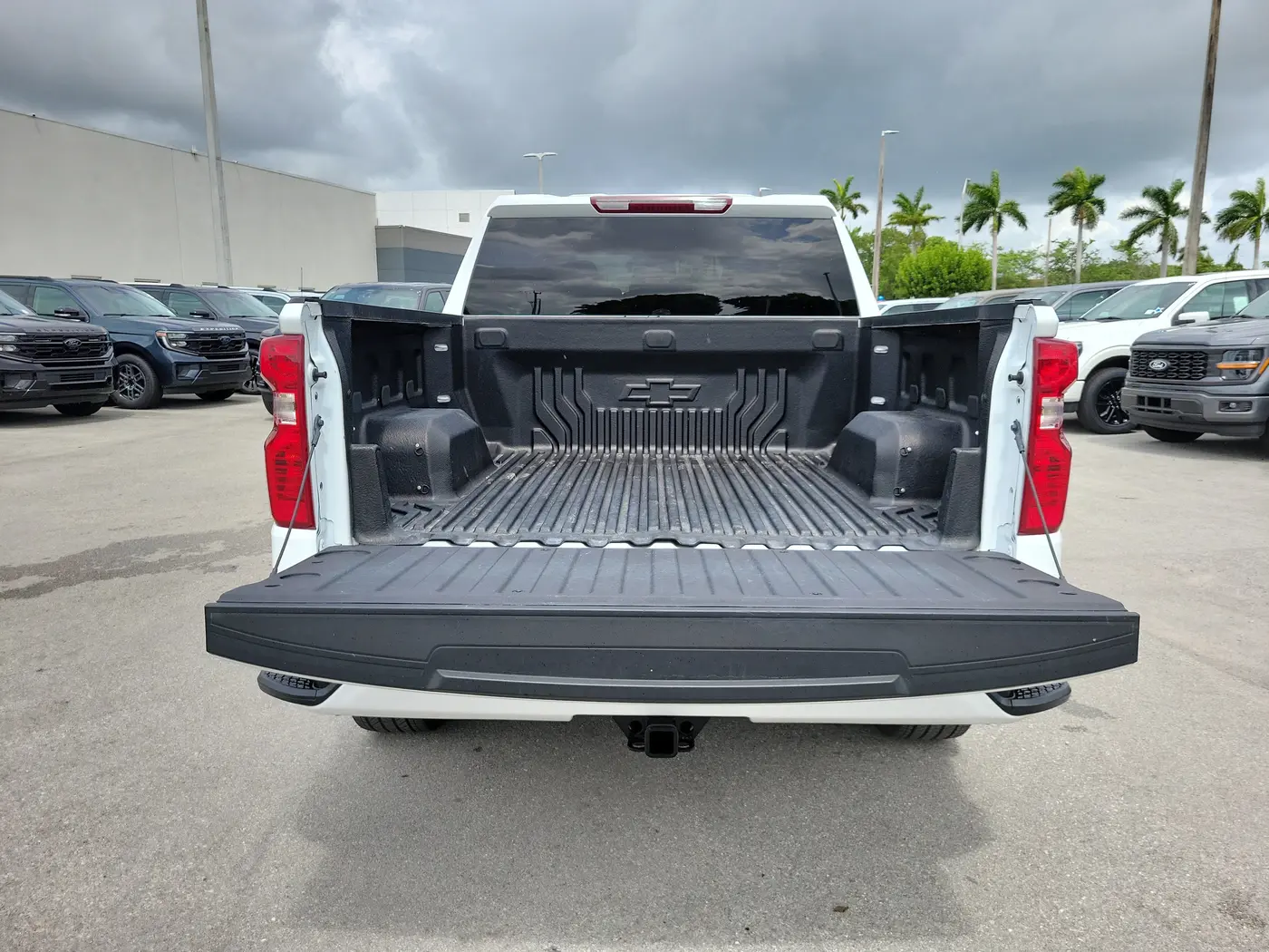 2024 Chevrolet Silverado - $31,990